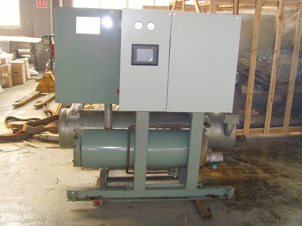 蓝田酒店中央空调不停机清洗方法介绍